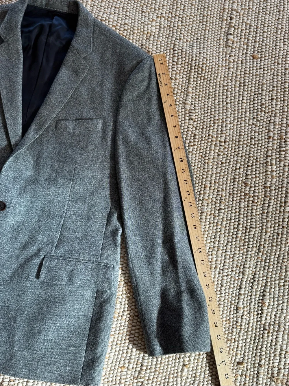 J.Crew Ludlow Gray Reid & Taylor Wool Cashmere Blazer size 44R EUC